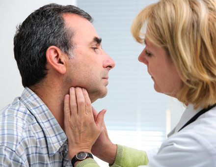 Worried Your Sore Throat May be Strep? Top 5 Signs to Look for